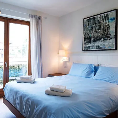 Casa Giallo Village Home-by Italian